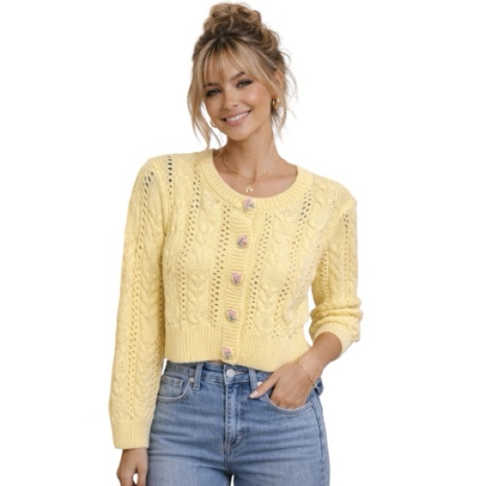 NWT Freshman 1996 Floral Button Yellow Top